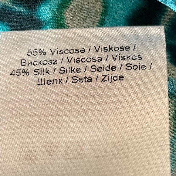 Floral Silk Blend Wrap Dress from GANNI - Picture 11 of 13